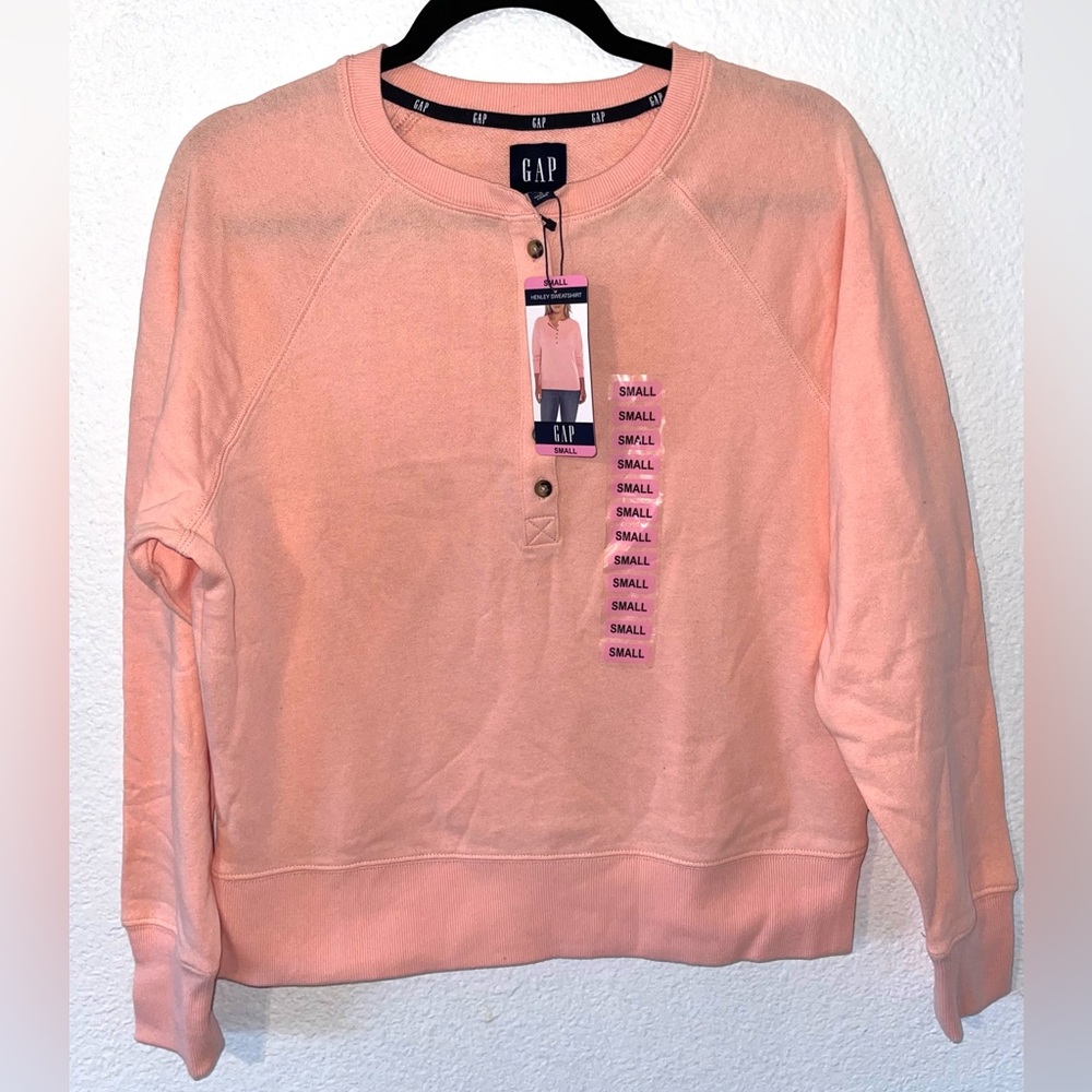 NEW! GAP Sweatshirt